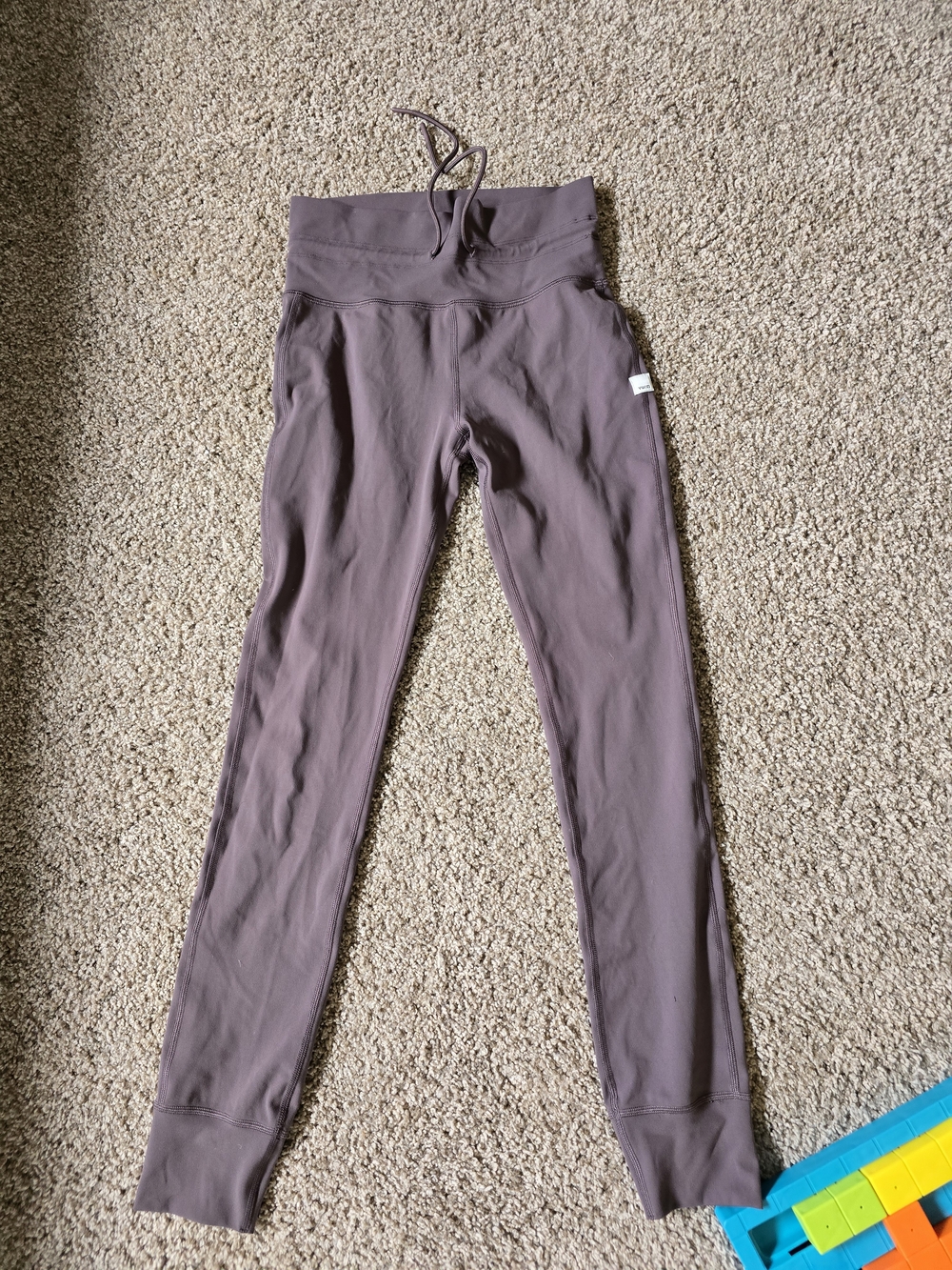 Vuori Daily Legging Chocolate Brown